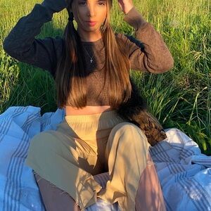 Meet your Posher, Catherine